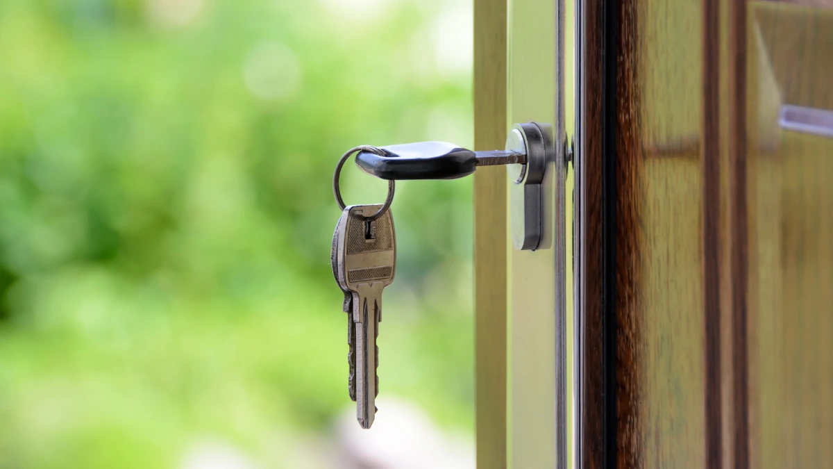 Rekey or Replace How to Choose the Right Lock Solution in Michigan.