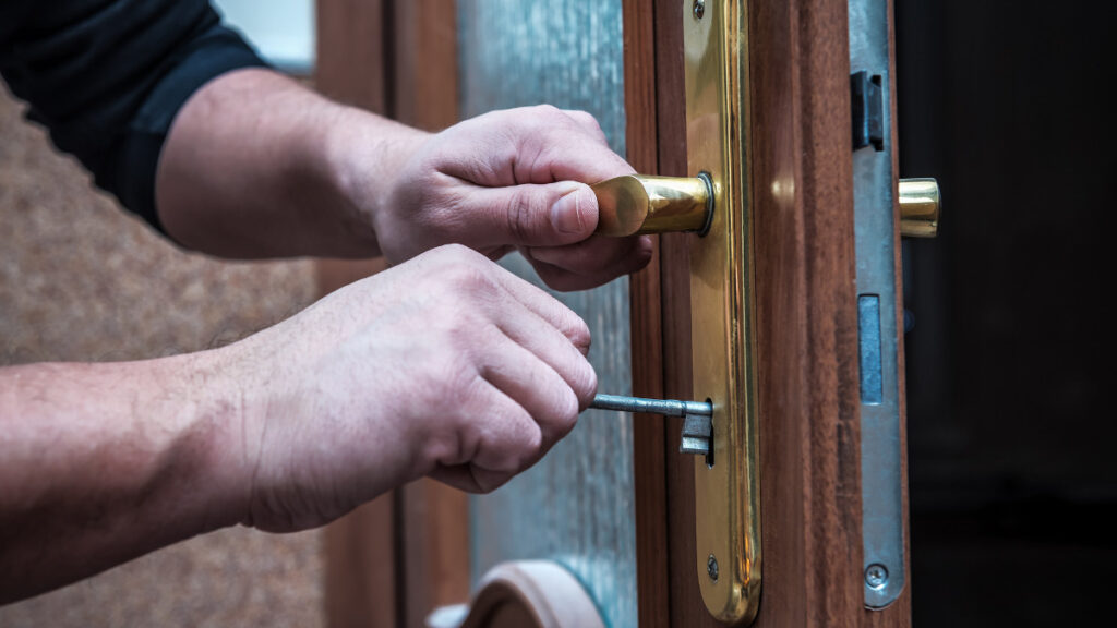 Contact the Best Emergency Locksmith Michigan for Fast Help