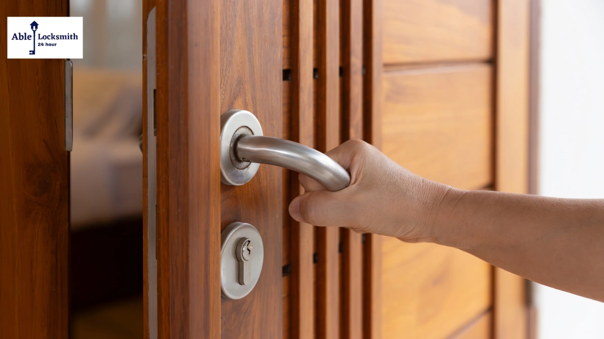 Reliable Locksmith Garden City Fast Solutions for Lock Emergencies